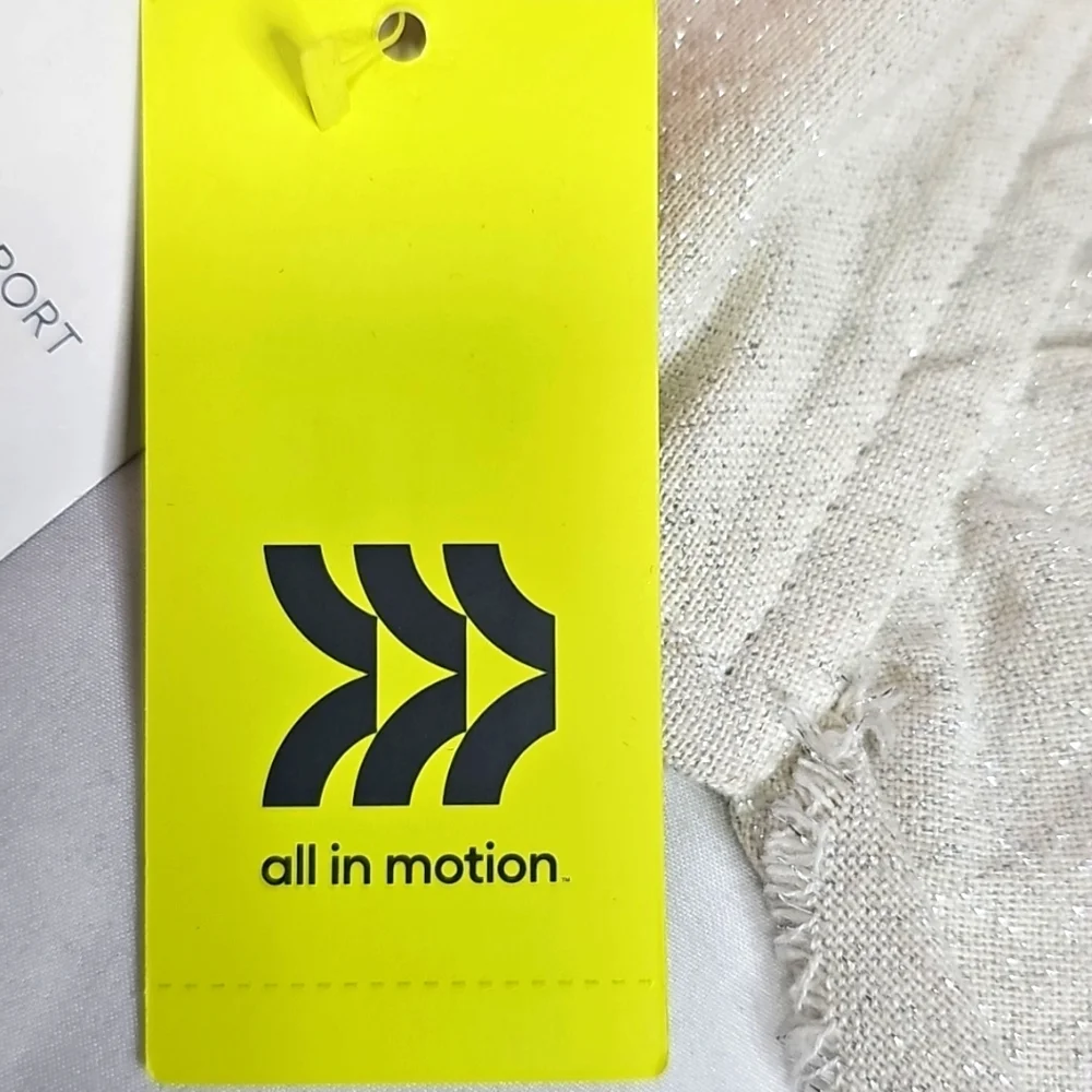 All in Motion Sports Bra Activewear - Picture 2 of 13